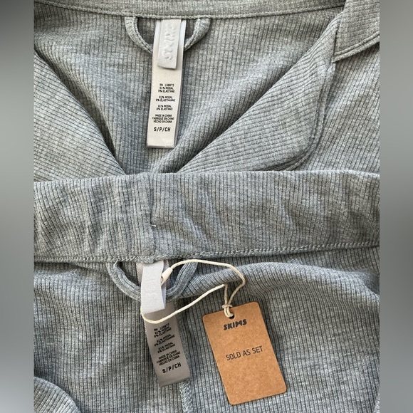 SKIMS Soft Lounge Sleep Set | Heather Gray | Size S - Picture 8 of 8